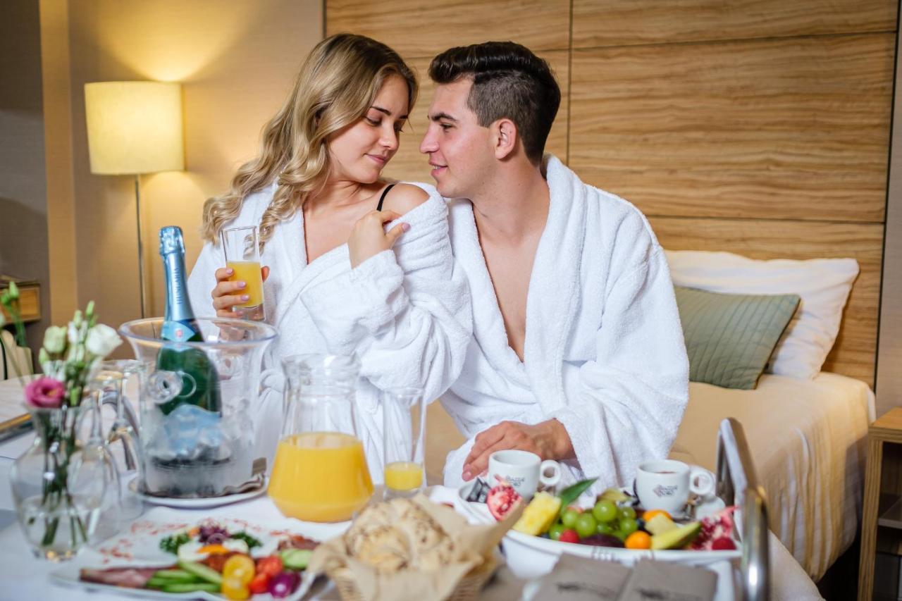 Hotel Pagony Wellness Nyíregyháza Extérieur photo
