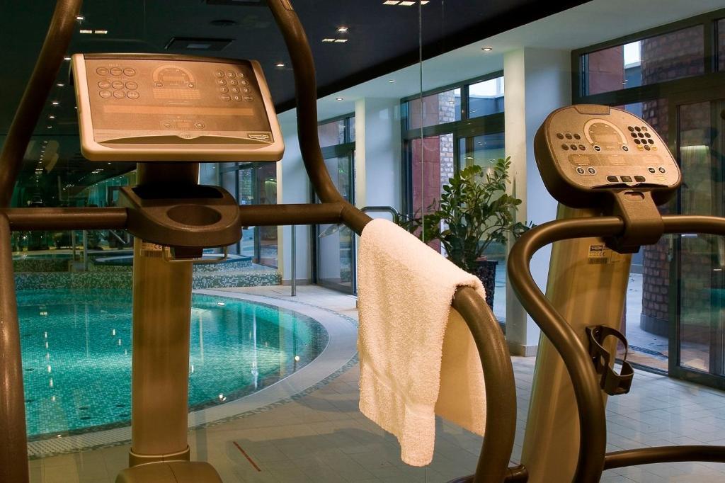Hotel Pagony Wellness Nyíregyháza Extérieur photo